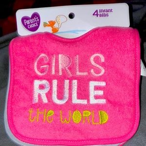 A 4pack of baby bibs